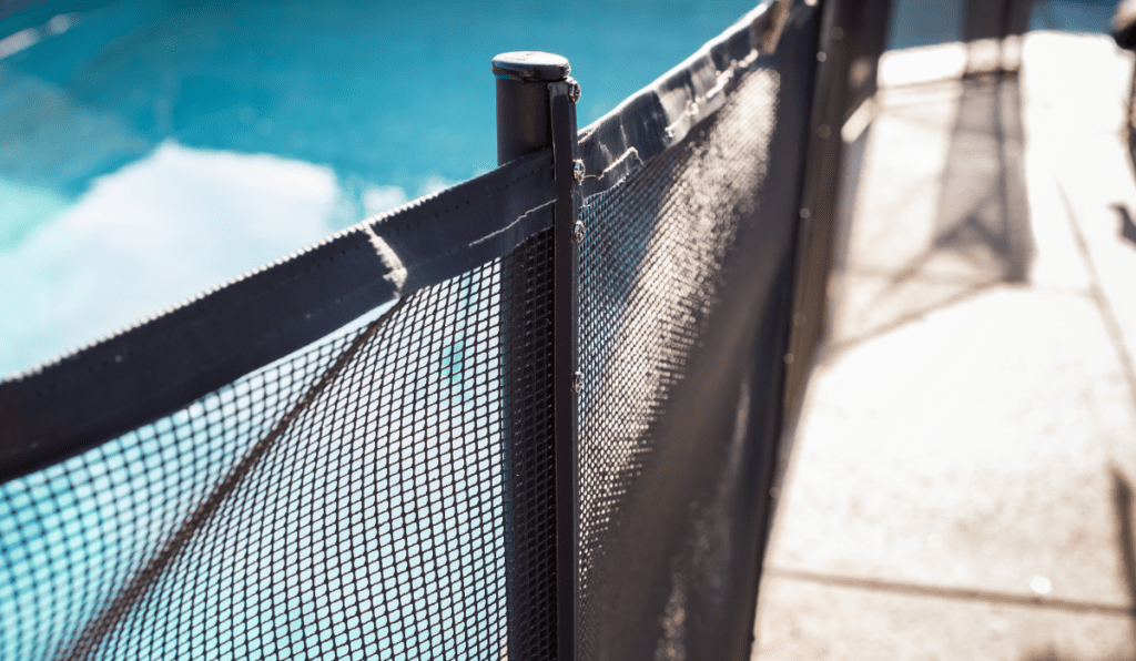 Mesh safety pool fencing